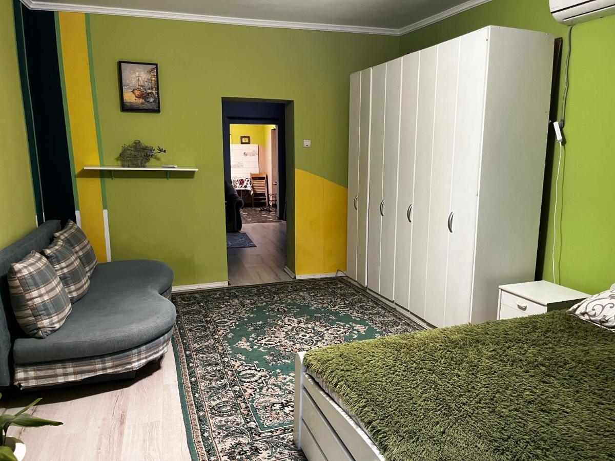 Apartment On Stefanyka 42/5 베레호베 외부 사진
